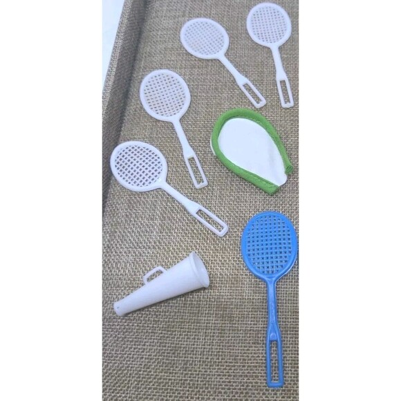 Vintage Barbie 1980s Tennis Rackets Case Megaphone Sports Sport Ken 10 Piece Lot - Picture 3 of 11